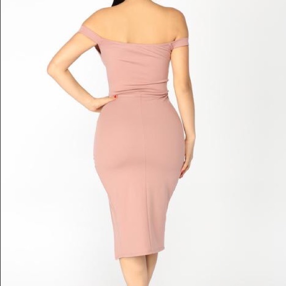 Taliyah Off The Shoulder Dress - Picture 3 of 10